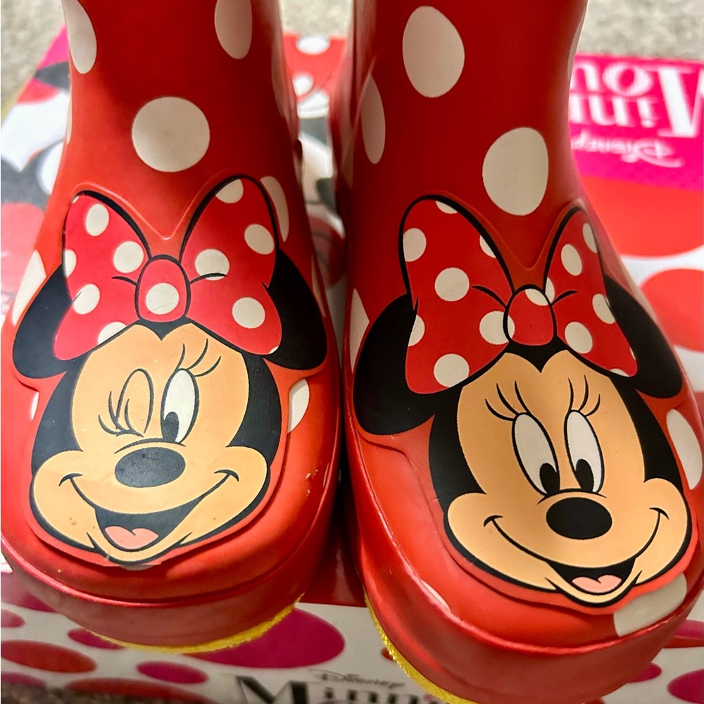 Disney Red and White Minnie Mouse Rain Boots